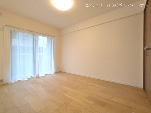 東急ドエル・アルス戸田 居室メイン