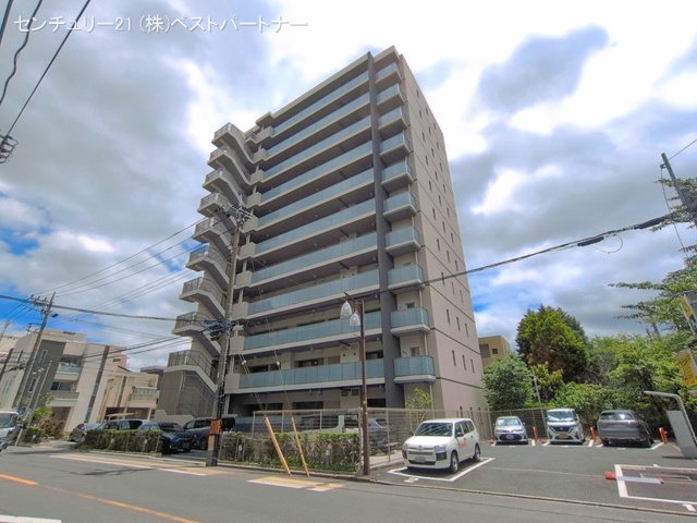 埼玉県戸田市本町2丁目のマンション『オーベル戸田公園レジデンス』外観写真 2026年5月27日撮影