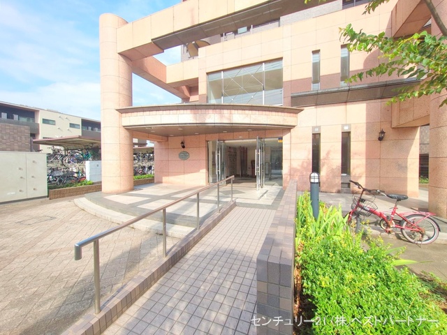 埼玉県戸田市南町のマンション『レーベンハイム戸田公園アクアシティ』外観写真 2025年8月6日撮影