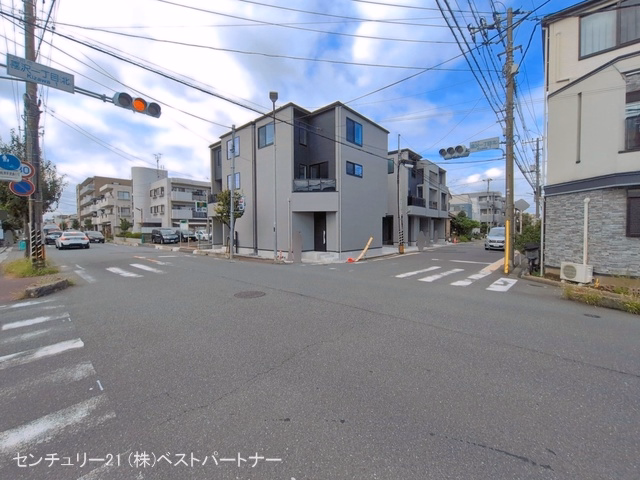 新築戸建て 戸田市喜沢115 No.2 外構