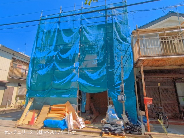 蕨市南町1丁目（戸建）01 上棟