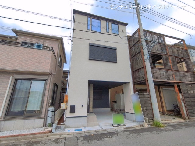 新築戸建て 戸田市新曽5期 1号棟 完成