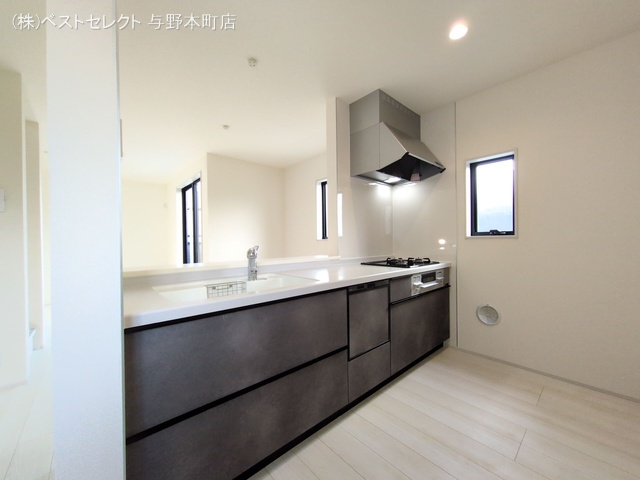 埼玉県さいたま市桜区町谷１丁目の新築戸建てキッチン写真 2025年6月25日撮影