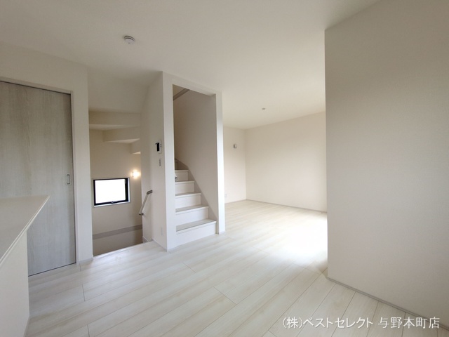 埼玉県さいたま市桜区町谷１丁目の新築戸建てリビング写真 2025年6月25日撮影