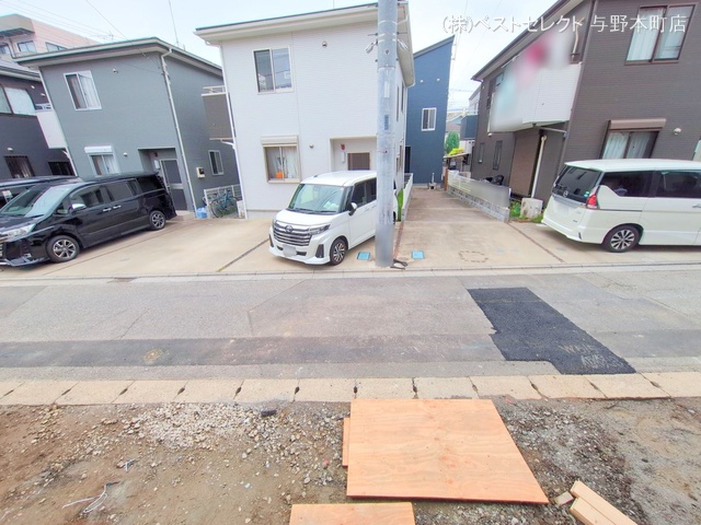 埼玉県さいたま市桜区町谷１丁目の新築戸建て外構写真 2025年6月1日撮影