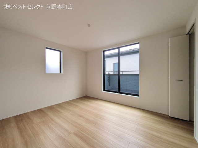 埼玉県さいたま市桜区西堀7丁目の新築戸建て居室メイン写真 2025年8月6日撮影