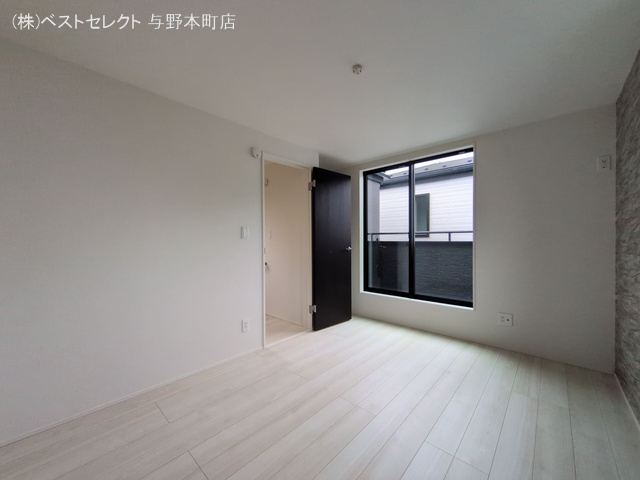 埼玉県さいたま市桜区西堀7丁目の新築戸建て居室メイン写真 2025年8月6日撮影