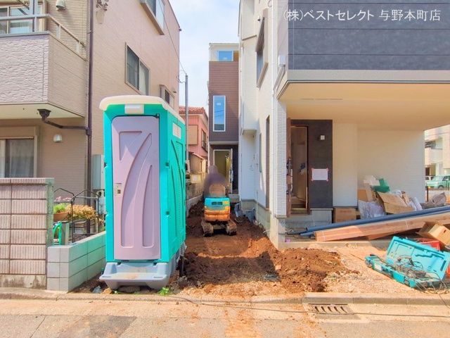 埼玉県さいたま市中央区上落合6丁目の新築戸建て外構写真 2025年5月13日撮影