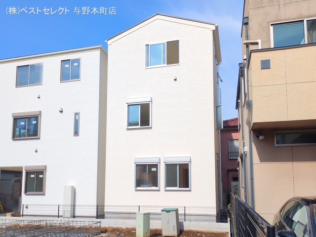 埼玉県さいたま市中央区上落合6丁目の新築戸建て外構写真 2025年6月5日撮影
