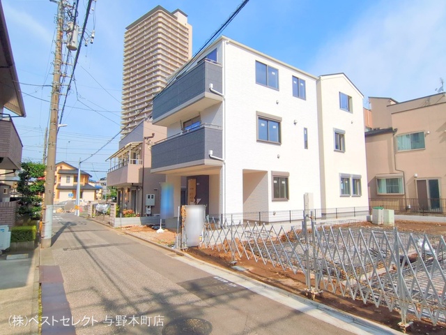 埼玉県さいたま市中央区上落合6丁目の新築戸建て外構写真 2025年6月5日撮影