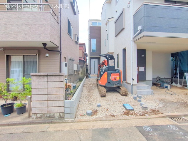 埼玉県さいたま市中央区上落合6丁目の新築戸建て外構写真 2025年6月25日撮影
