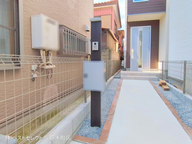 埼玉県さいたま市中央区上落合6丁目の新築戸建て完成写真 2025年7月22日撮影