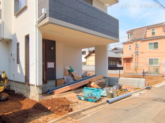 埼玉県さいたま市中央区上落合6丁目の新築戸建て外構写真 2025年5月13日撮影