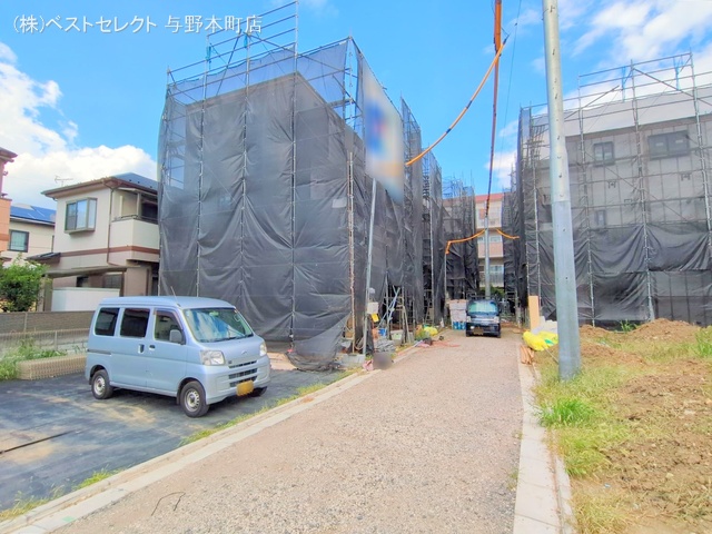 埼玉県さいたま市中央区新中里4丁目の新築戸建てシート写真 2025年8月14日撮影