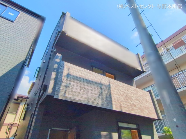 埼玉県さいたま市中央区新中里4丁目の新築戸建て外構写真 2025年8月31日撮影