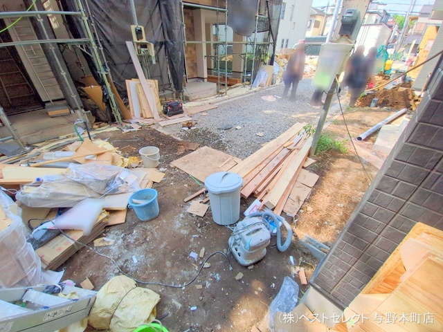 埼玉県さいたま市中央区新中里4丁目の新築戸建て外構写真 2025年8月31日撮影