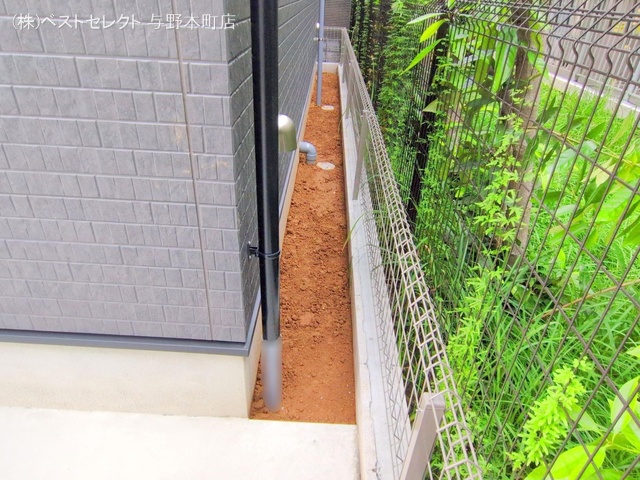 埼玉県さいたま市中央区新中里4丁目の新築戸建て完成写真 2025年10月5日撮影