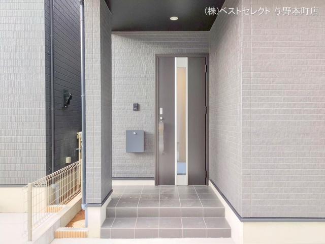 埼玉県さいたま市中央区新中里4丁目の新築戸建て完成写真 2025年10月5日撮影