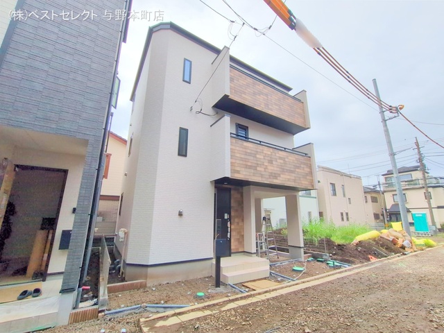 埼玉県さいたま市中央区新中里4丁目の新築戸建て外構写真 2025年9月18日撮影