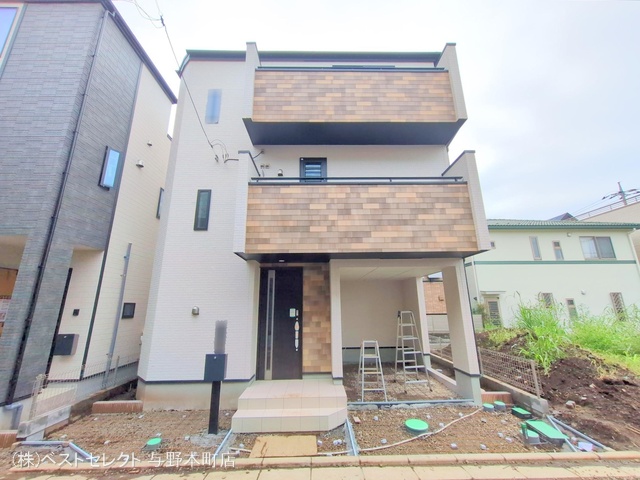 埼玉県さいたま市中央区新中里4丁目の新築戸建て外構写真 2025年9月18日撮影