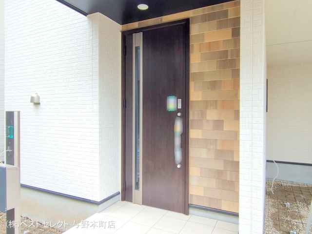 埼玉県さいたま市中央区新中里4丁目の新築戸建て外構写真 2025年9月18日撮影