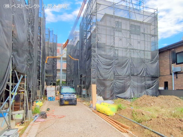 埼玉県さいたま市中央区新中里4丁目の新築戸建てシート写真 2025年8月14日撮影