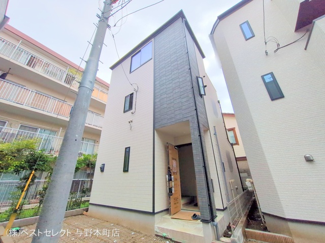 埼玉県さいたま市中央区新中里4丁目の新築戸建て外構写真 2025年9月18日撮影