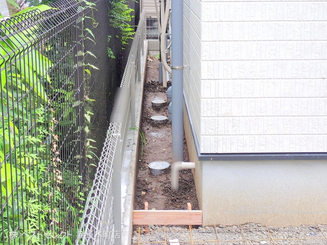 埼玉県さいたま市中央区新中里4丁目の新築戸建て外構写真 2025年9月18日撮影