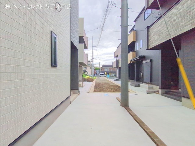 埼玉県さいたま市中央区新中里4丁目の新築戸建て完成写真 2025年10月5日撮影