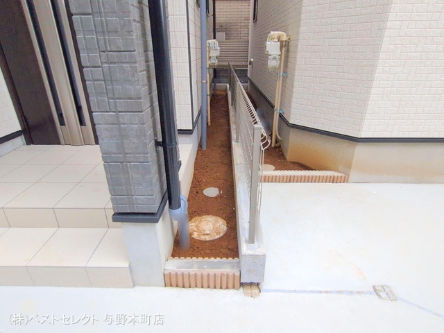 埼玉県さいたま市中央区新中里4丁目の新築戸建て完成写真 2025年10月5日撮影