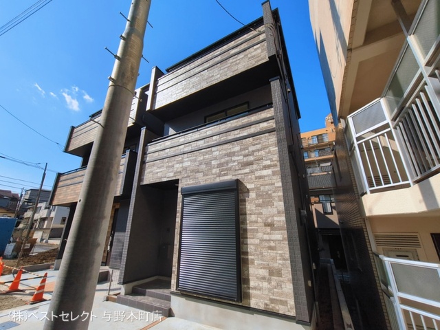 埼玉県さいたま市中央区下落合５丁目の新築戸建て完成写真 2026年3月16日撮影