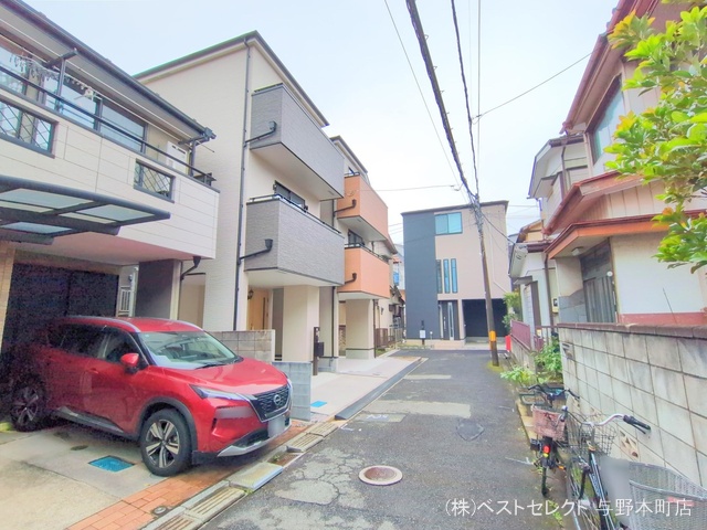 埼玉県さいたま市南区大谷場２丁目の新築戸建て完成写真 2025年10月19日撮影