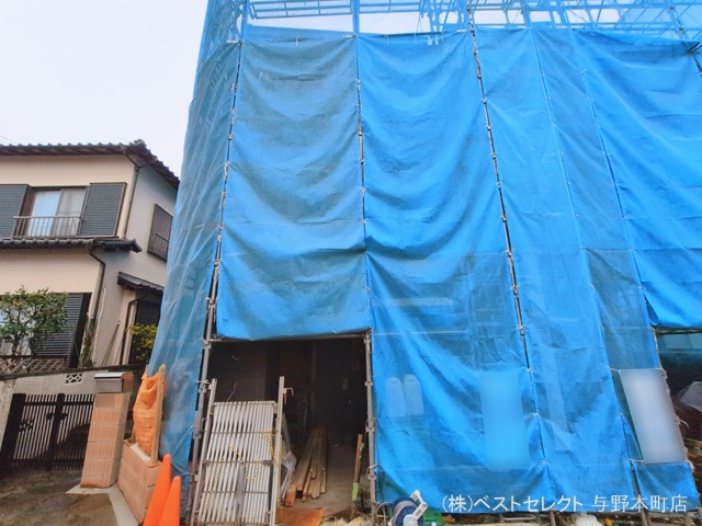 埼玉県さいたま市浦和区上木崎６丁目の新築戸建てシート写真 2026年3月2日撮影