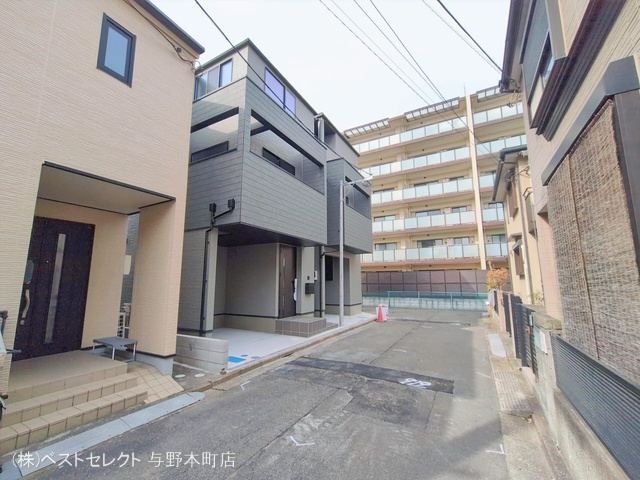 埼玉県さいたま市南区鹿手袋２丁目の新築戸建て完成写真 2026年2月19日撮影