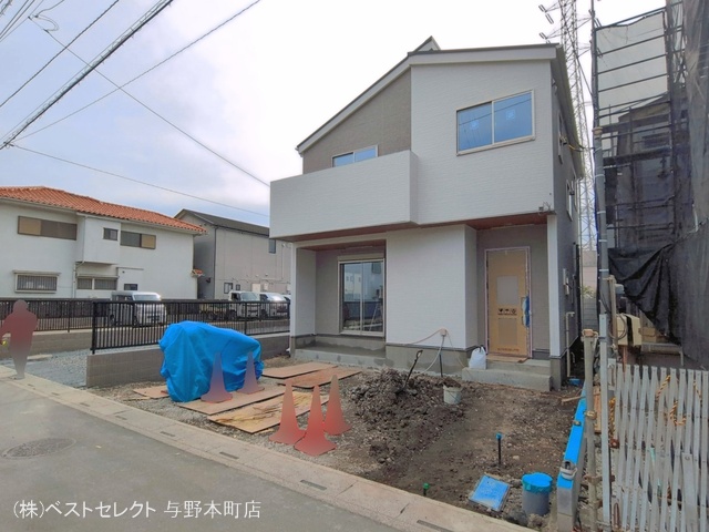 埼玉県さいたま市南区松本２丁目の新築戸建て外構写真 2026年4月16日撮影