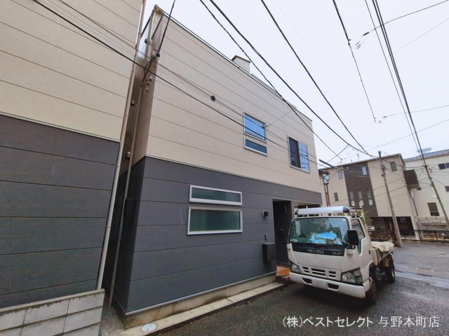 埼玉県さいたま市浦和区北浦和１丁目の新築戸建て完成写真 2026年3月2日撮影