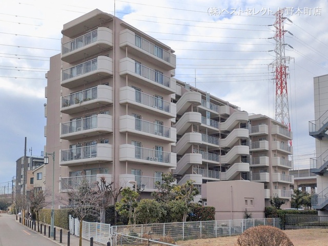 埼玉県さいたま市南区白幡５丁目のマンション『メイツ武蔵浦和』外観写真 2026年2月12日撮影