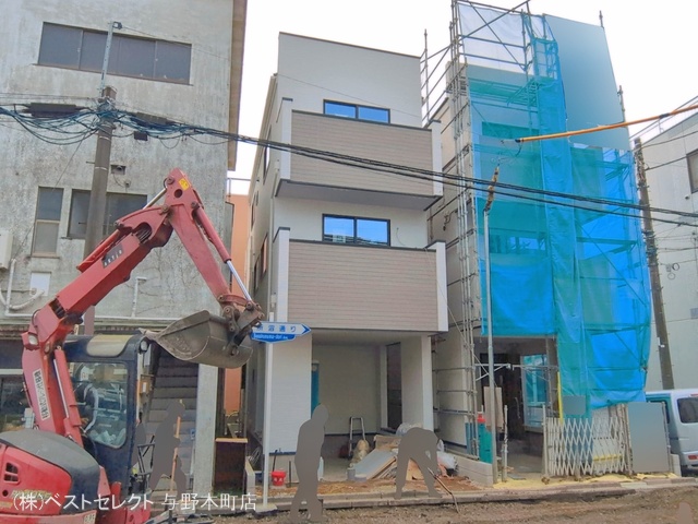 埼玉県さいたま市南区鹿手袋１丁目の新築戸建て外構写真 2026年4月12日撮影