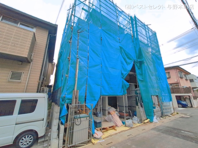 埼玉県さいたま市中央区本町東４丁目の新築戸建てシート写真 2026年4月14日撮影