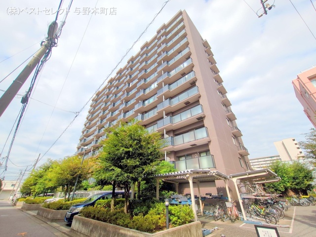 埼玉県さいたま市南区白幡４丁目のマンション『サニークレスト武蔵浦和』外観写真 2025年8月27日撮影