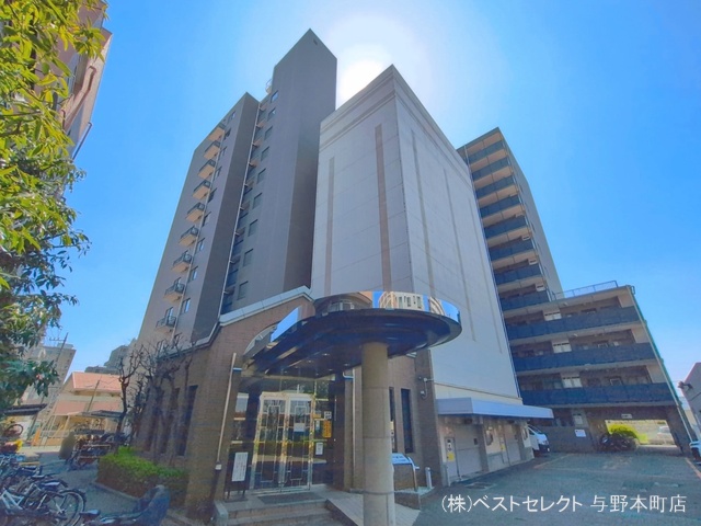 埼玉県さいたま市南区白幡４丁目のマンション『サニークレスト武蔵浦和』外観写真 2026年3月23日撮影