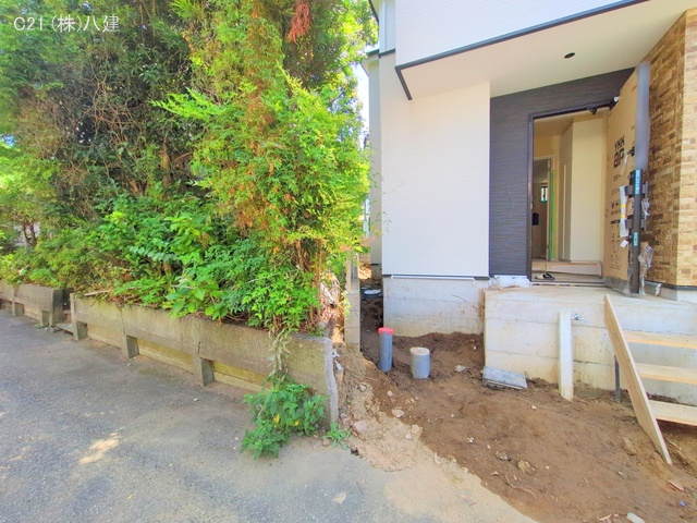 千葉県松戸市松戸の新築戸建て外構写真 2025年7月28日撮影