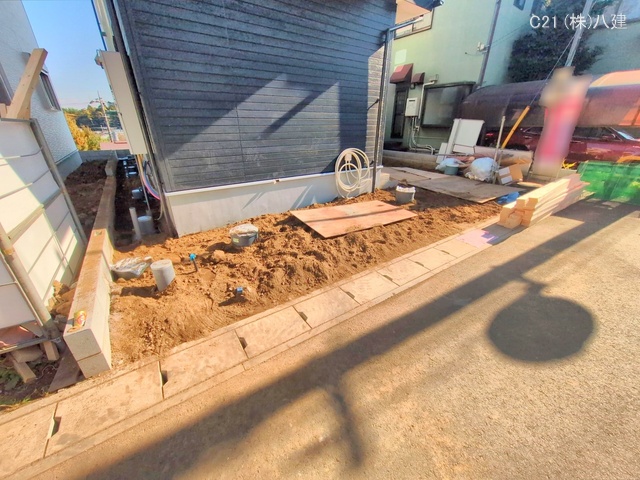 千葉県松戸市東平賀の新築戸建て外構写真 2025年11月19日撮影