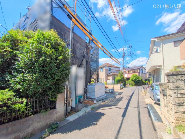 千葉県流山市松ケ丘５丁目の新築戸建てシート写真 2025年9月1日撮影