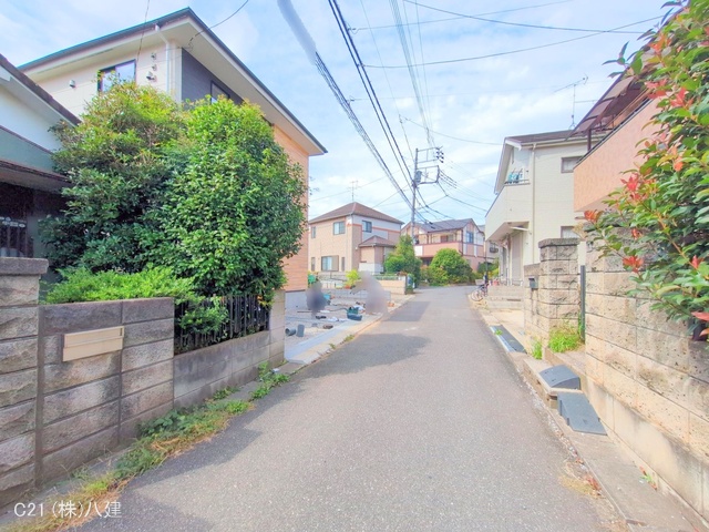 千葉県流山市松ケ丘５丁目の新築戸建て外構写真 2025年9月28日撮影