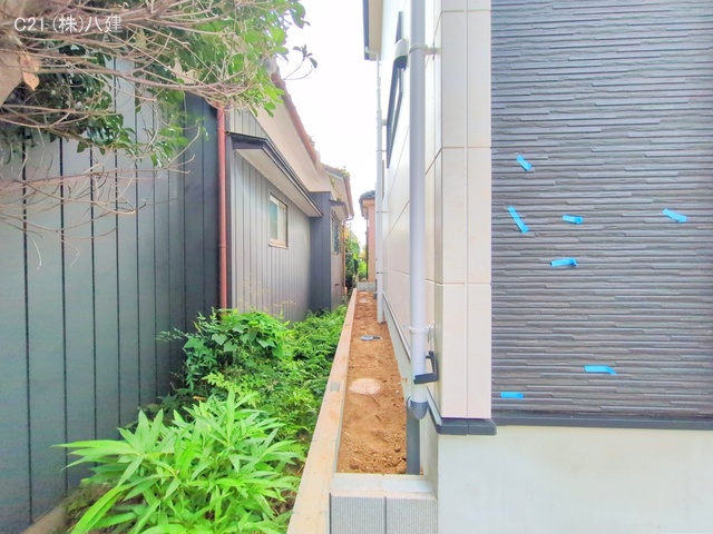 千葉県流山市松ケ丘５丁目の新築戸建て外構写真 2025年9月28日撮影