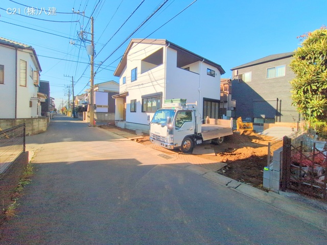 千葉県松戸市西馬橋３丁目の新築戸建て外構写真 2025年11月18日撮影