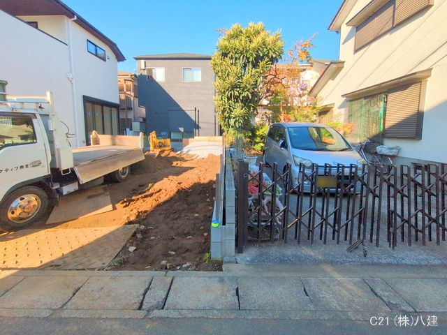 千葉県松戸市西馬橋３丁目の新築戸建て外構写真 2025年11月18日撮影