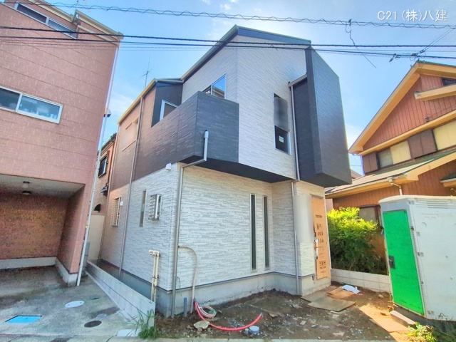 千葉県流山市平和台４丁目の新築戸建て外構写真 2025年9月25日撮影