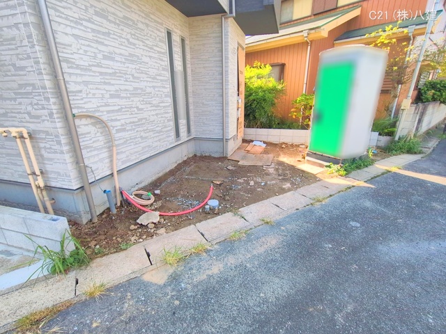 千葉県流山市平和台４丁目の新築戸建て外構写真 2025年9月25日撮影